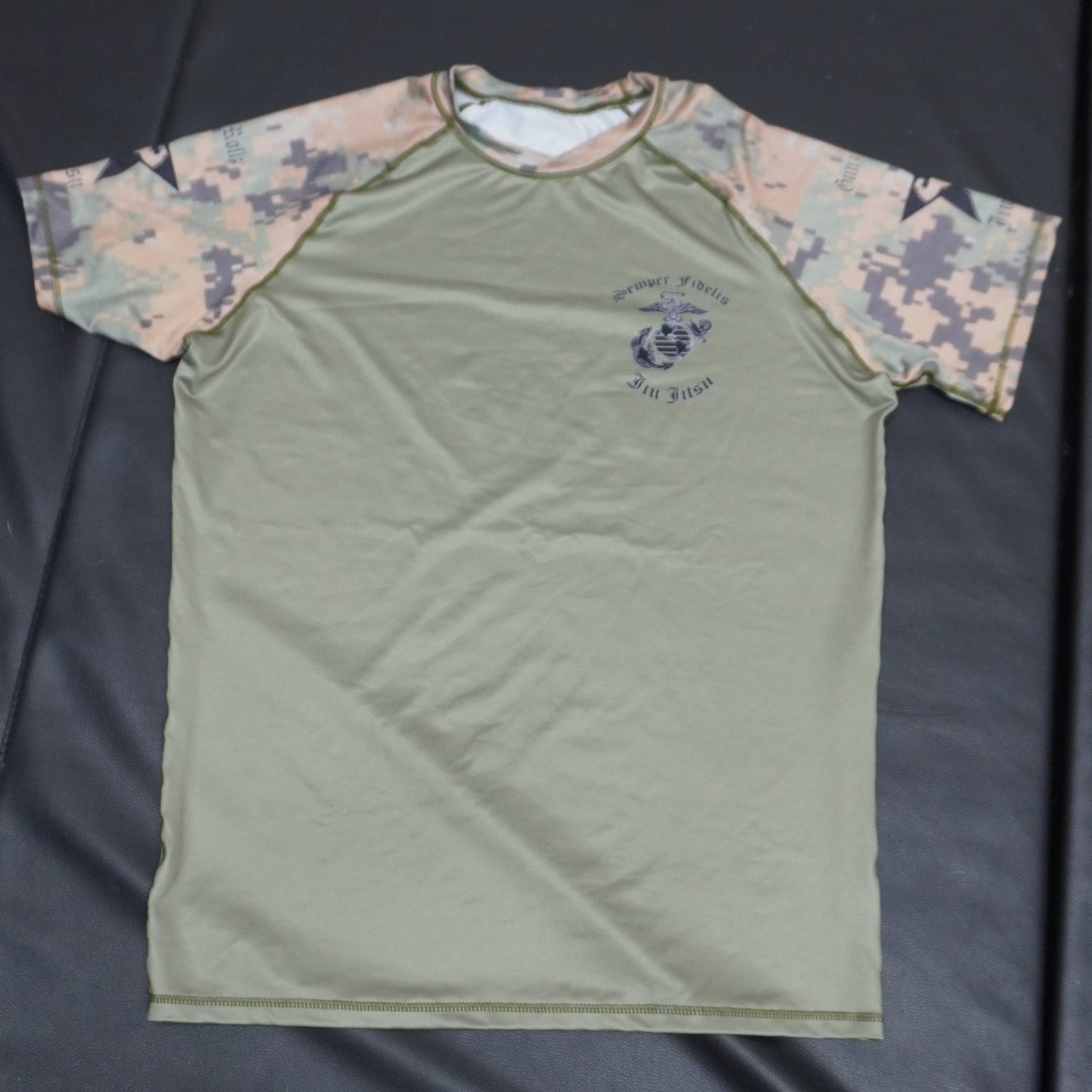 Marine Corp Camo Jiu Jitsu Rash Guard – Durable BJJ & MMA Training Top | Military-Inspired No-Gi Competition Gear