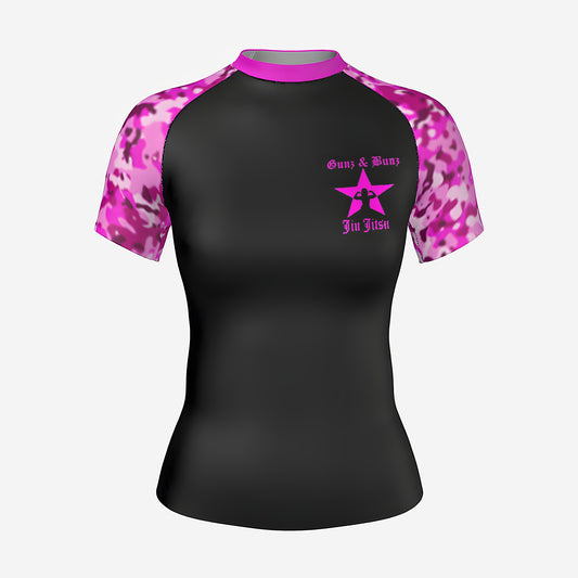 Gunz & Bunz women's pink camo BJJ rash guard, short sleeve, black body with pink camo sleeves, front view